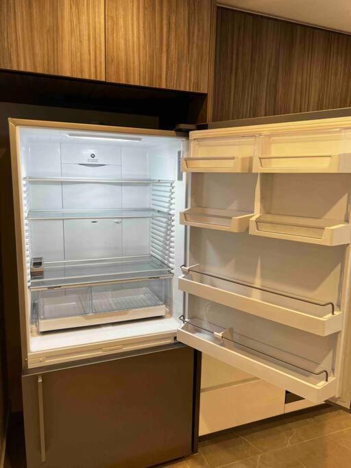 Luxury 3 Bedroom Apartment In Ryde Sydney Eksteriør billede